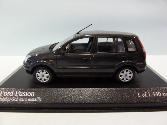 Minichamps ford fusion