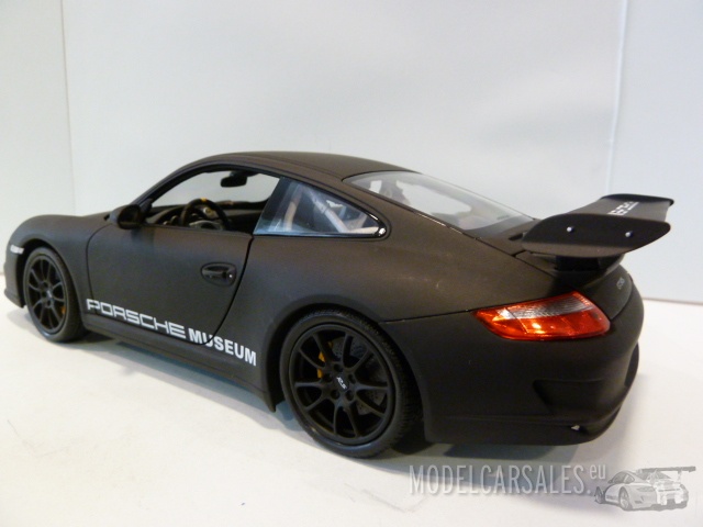 Porsche 911 991 Gt3 Rs Porsche Museum 1 18 21021102 Welly