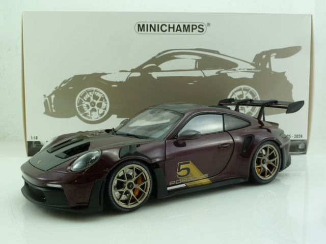 Porsche 911 (992) GT3 RS Weissach Package