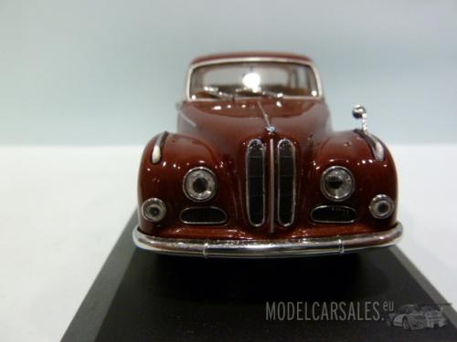 BMW 502 V8