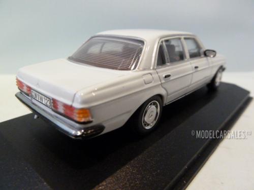 Mercedes-benz 230 e (w123)