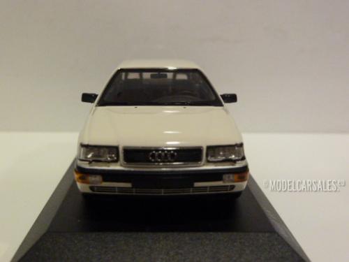 Audi V8