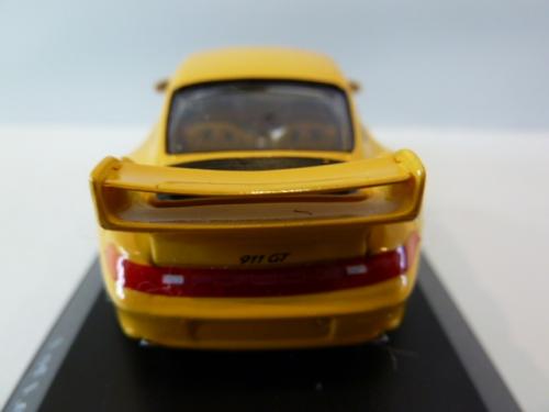 Porsche 911 GT2