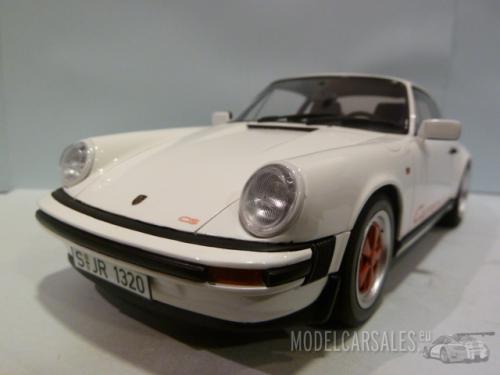 Porsche 911 Carrera 3.2 Clubsport