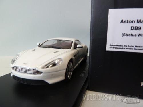 Aston Martin DB9