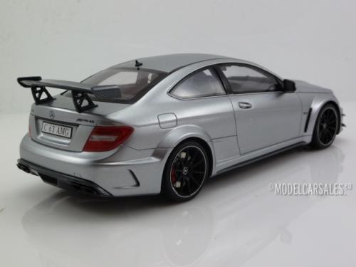 Mercedes-benz C63 AMG Coupe