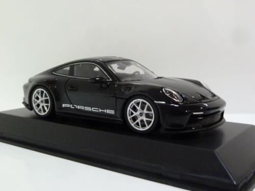 Porsche 911 (992) S/T