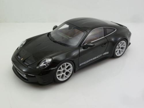Porsche 911 (992) S/T