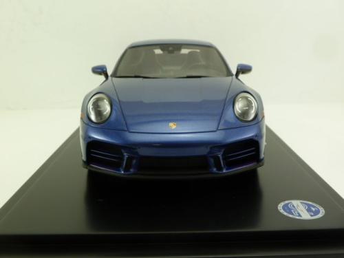 Porsche 911 (992.2) ClubCoupe