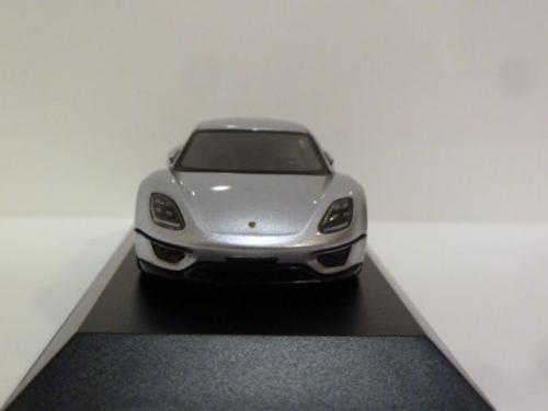 Porsche 904 Living Legend