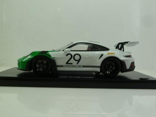 Porsche 911 (992) GT3 RS