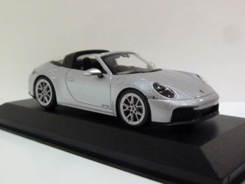 Porsche 911 (992.2) Targa 4 GTS Porsche 911 (992.2) Targa 4 GTS