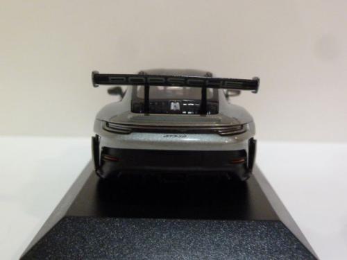 Porsche 911 (992) GT3 RS Weissach Package