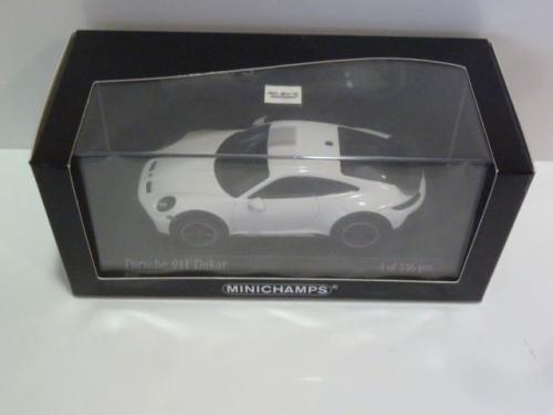 Porsche 911 (992) Dakar