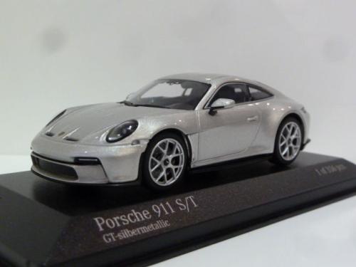 Porsche 911 (992.1) S/T