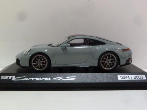 Porsche 911 (992.2) Carrera 4S