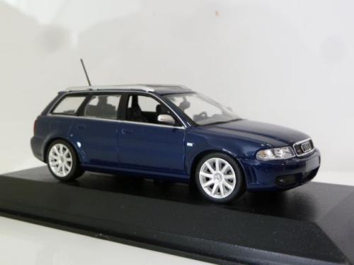 Audi RS4 Avant (B5) Audi RS4 Avant (B5)