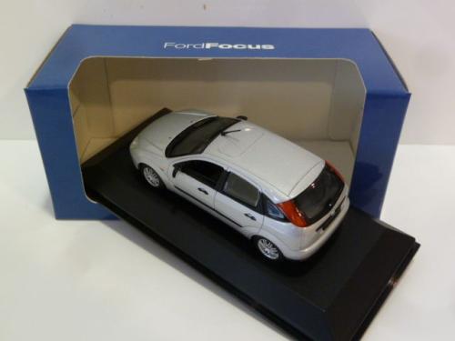 Ford Focus Hatchback 5-deurs Ford Focus Hatchback 5-deurs