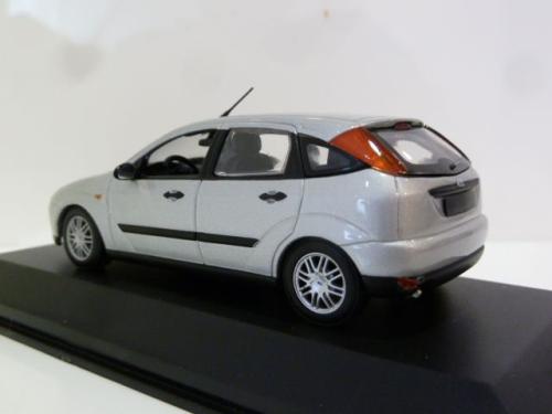 Ford Focus Hatchback 5-deurs Ford Focus Hatchback 5-deurs