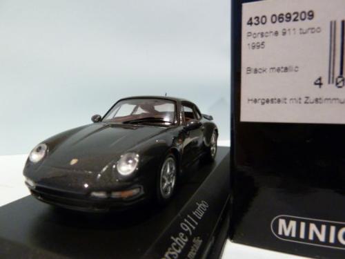 Porsche 911 (993) Turbo Porsche 911 (993) Turbo