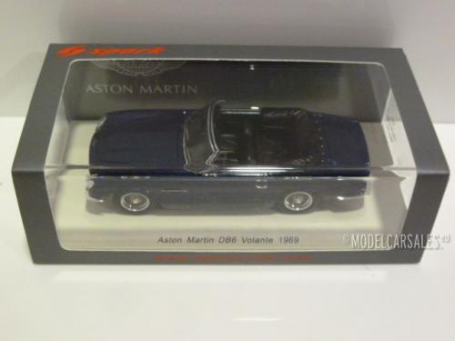 Aston Martin DB6 Volante