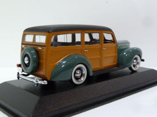 Ford V8 De Luxe Woody STW