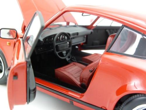 Porsche 911 Carrera Coupe 3.2 Porsche 911 Carrera Coupe 3.2