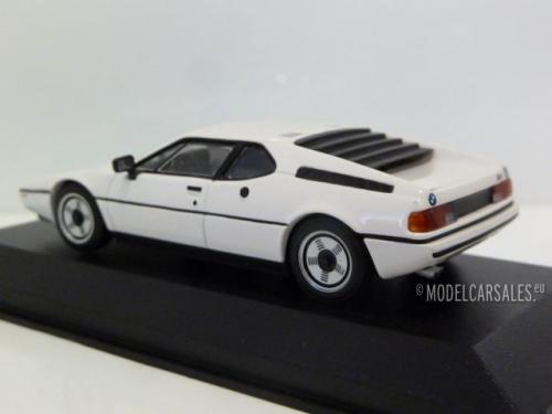 BMW M1 (e26)