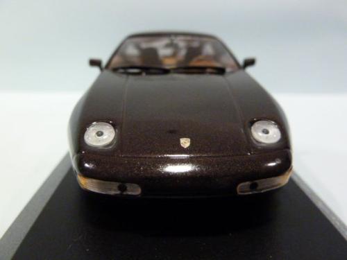 Porsche 928 S4