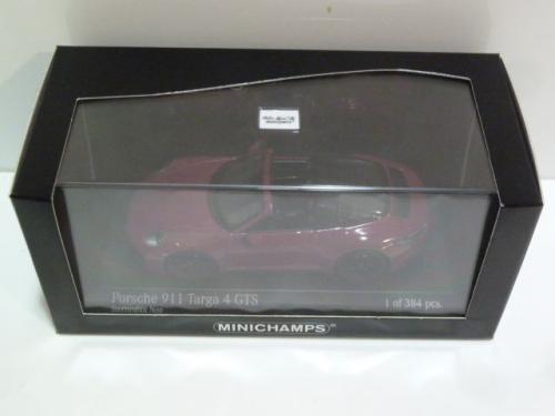 Porsche 911 (992) Targa 4 GTS Porsche 911 (992) Targa 4 GTS